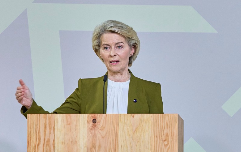 O consilieră de top a Ursulei Von der Leyen și-a dat demisia chiar în timp ce șefa ei se pregătește pentru o moțiune de cenzură