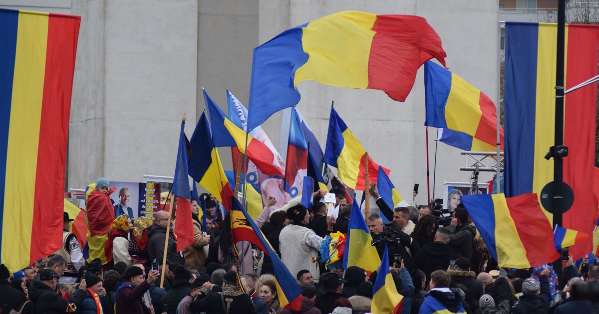 Susținători ai mișcării suveraniste adunați la Alba Iulia de 1 decembrie 2025