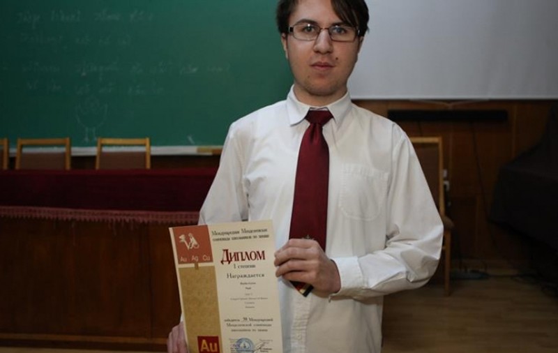 Un elev din Constanța a luat aurul la Concursul Internațional de Chimie de la Moscova