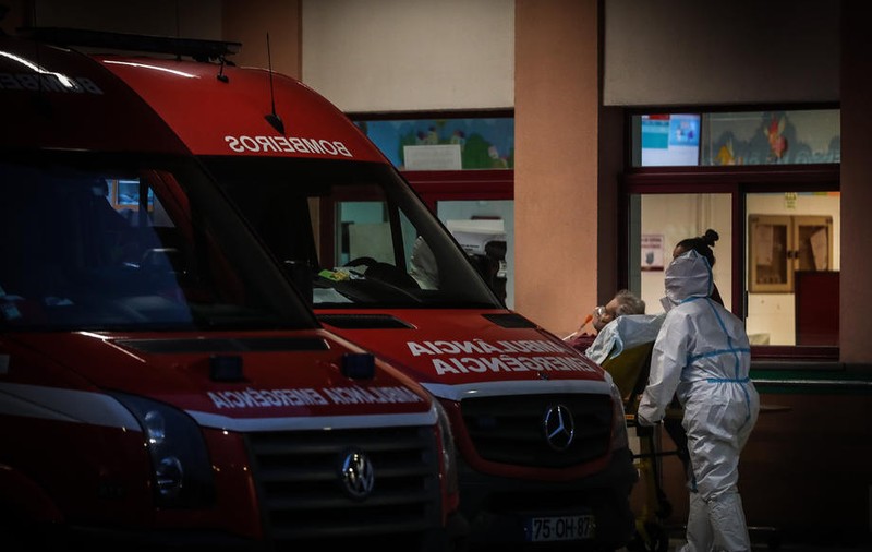 Portugalia a raportat în luna ianuarie aproape jumătate din totalul deceselor provocate de COVID-19