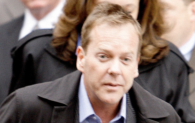 Kiefer Sutherland, pus sub acuzaţie pentru agresarea unui stilist