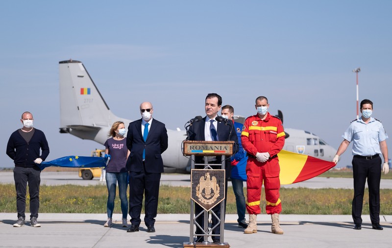 UPDATE | Guvernul  a adoptat ajutorul umanitar pentru Republica Moldova. O echipă de medici români a plecat la Chişinău