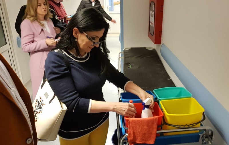 Anchetă internă la Spitalul din Constanţa, după controlul efectuat de ministrul Sănătăţii duminică noaptea