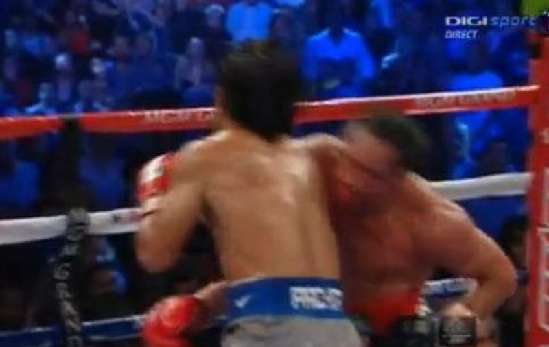 Scene de groază! Manny Pacquiao, făcut KO de Juan Manuel Marquez | VIDEO