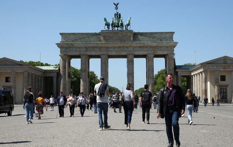 Salariul minim în Germania va ajunge la 2.000 euro lunar în toamnă