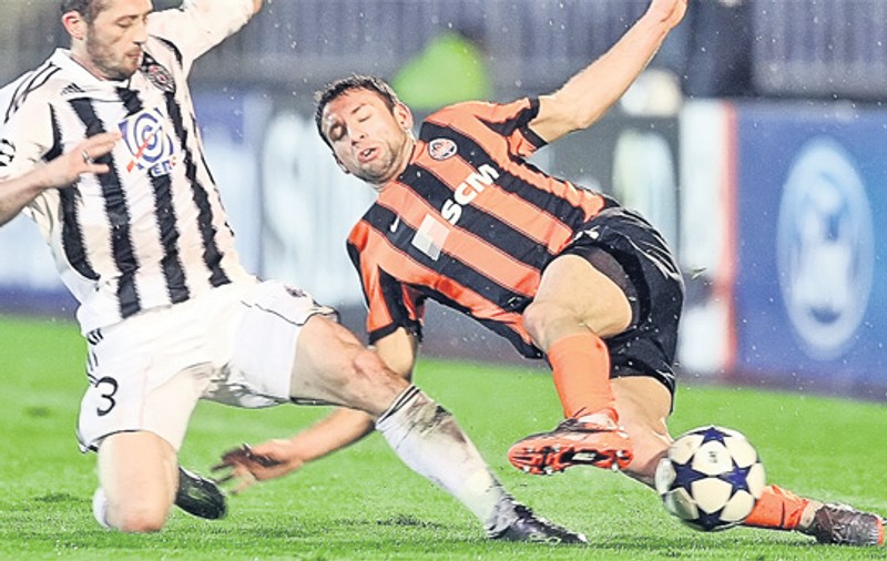 Răzvan Raț, curtat de Beşiktaş