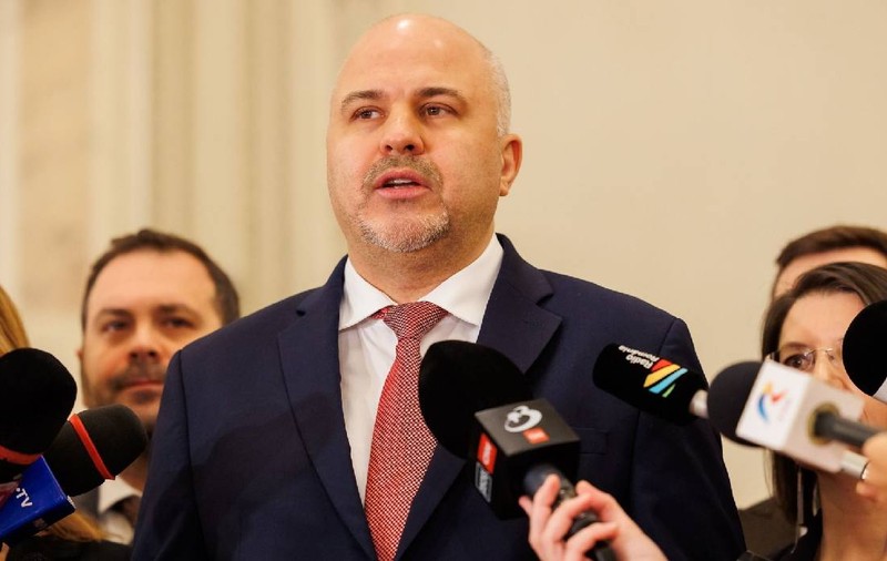 Reacții din USR după nominalizarea lui Adrian Veștea (PNL) premier. Emanuel Ungureanu: „Lucian Viziteu să reintre în cazarmă”. Mesaje pentru Veștea