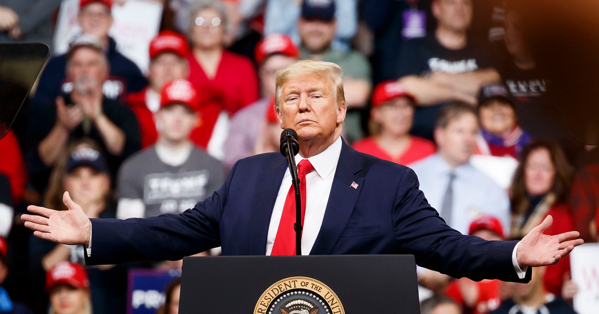 Donald Trump a comparat imigranții cu șerpi