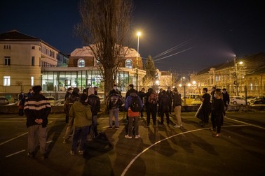 Anul trecut au fost 2.400 de solicitări de azil ale cetățenilor afgani în România. Foto: Vlad Chirea