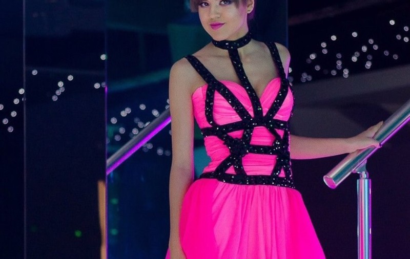 Dominique face furori! CE PROPUNERE A ACCEPTAT cântăreața de 16 ani | FOTO