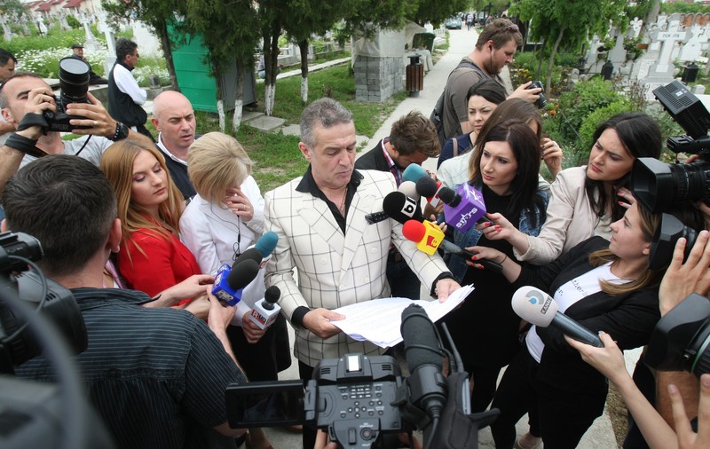 Ce-a făcut Gigi Becali de ziua lui? Evident, o conferință de presă: ”Sunt foarte mic!”