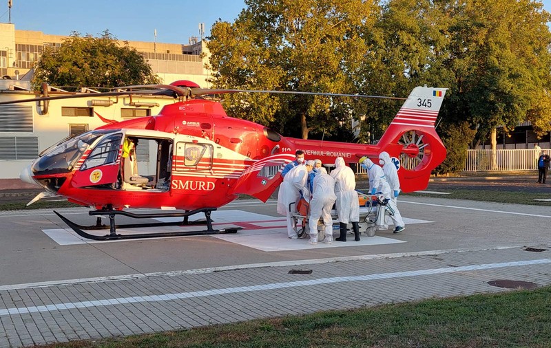 Alți 5 pacienți infectați cu COVID, aflați în stare critică, vor fi transferați astăzi în Ungaria