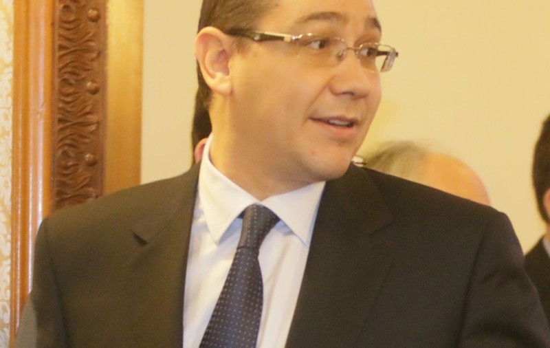 Victor Ponta: "Dacă PNL se retrage din Guvern, numesc interimari, apoi merg în Parlament cu nou guvern. Termenul este 8 martie. Noua formulă, în Parlament pe 4 martie"
