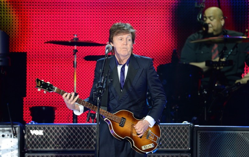 Paul McCartney, cel mai în vârstă cap de afiş din istoria Festivalului Glastonbury