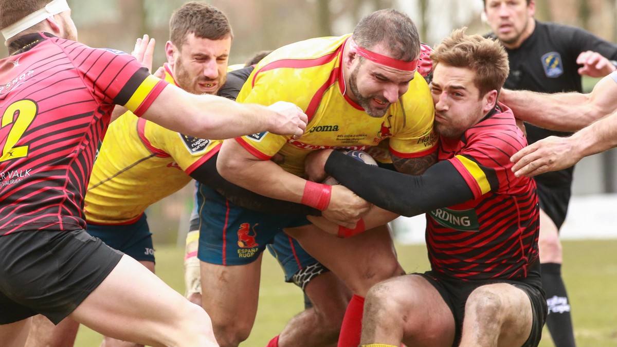 Belgia - Spania: fază de joc din meciul de rugby Belgia - Spania