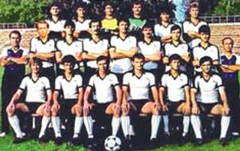 Hagi a iesit de pe teren din cauza lui Mircea Sandu