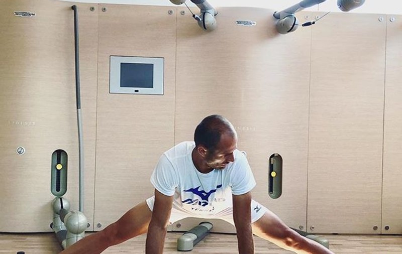 Iubita lui Marius Copil, în costum de baie. Lui Adrian Mutu îi place
