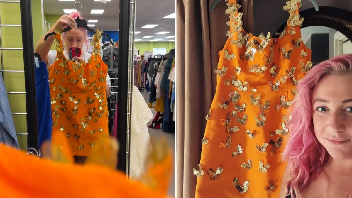 O rochie portocalie cu fluturi pe un umeras