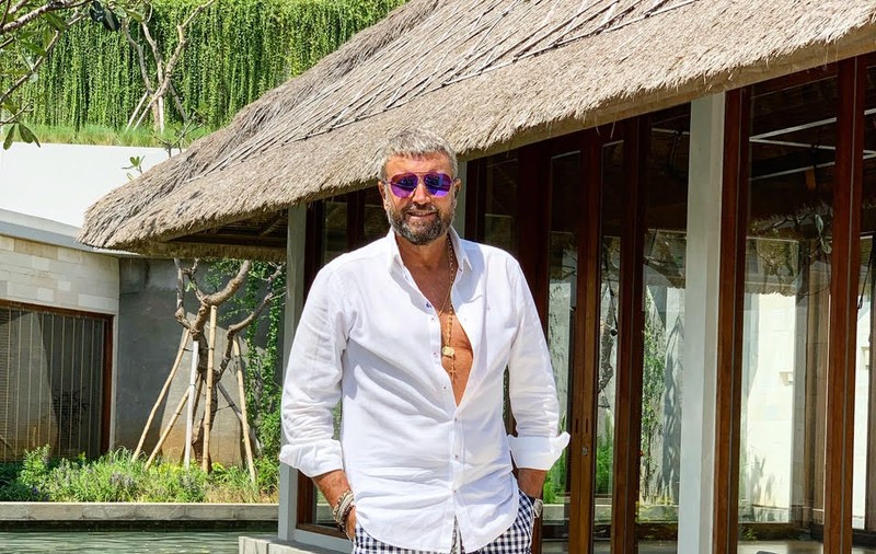 Cătălin Botezatu, vacanță eco în mijlocul naturii. „Nu există plastic în tot resortul. Totul e reciclabil”