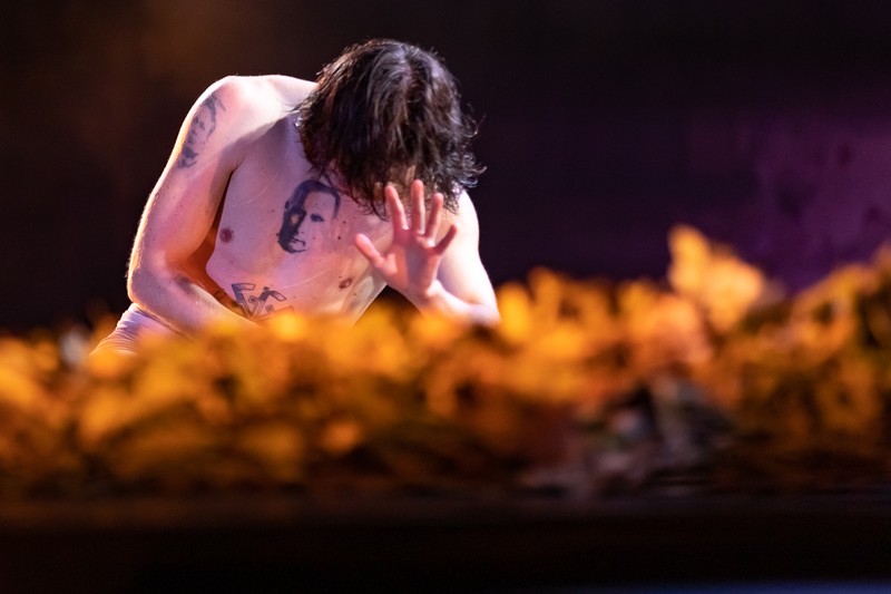 Serghei Polunin și-a tatuat chipul lui Vladimir Putin pe piept | Foto: Eli Driu