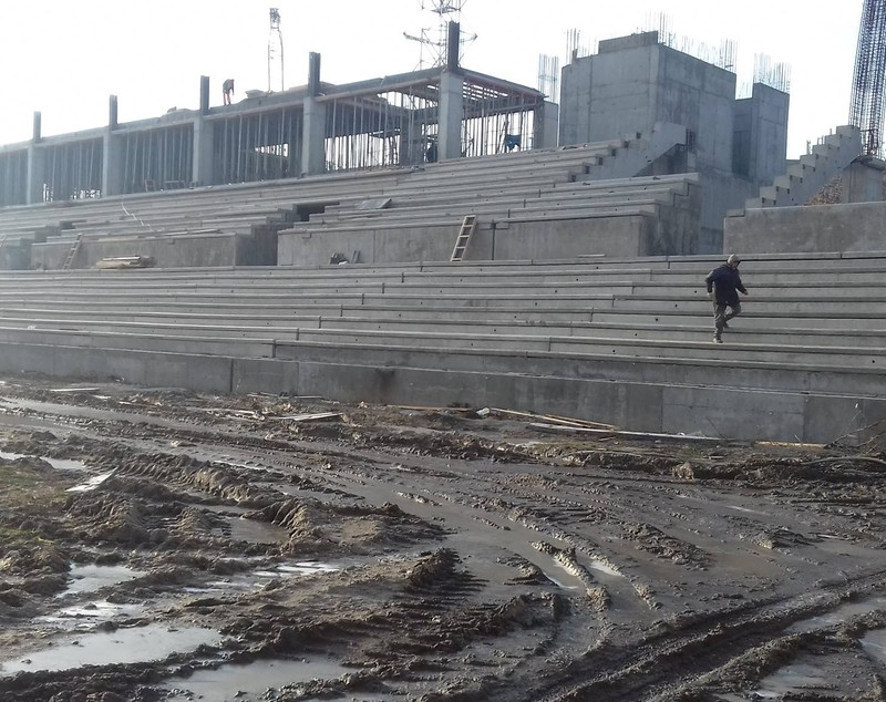 Situația stadioanelor din Arad. ”Bătrâna Doamnă”, condamnată la pribegie: arenele UTA și Motorul nu vor fi gata nici în 2018! / FOTO