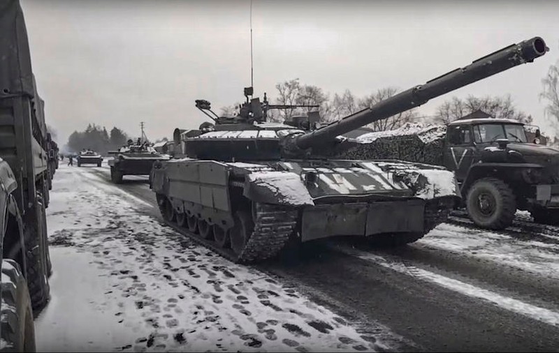 NATO: Rusia nu își va atinge obiectivele militare în Ucraina. Putin spune că totul e „în grafic”