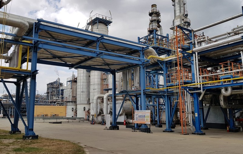 Starea femeii care a căzut într-un bazin de azot, la Rafinăria Petromidia Năvodari. ITM anunță o anchetă