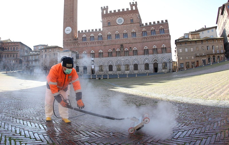 Vârful pandemiei de coronavirus în Europa și în SUA se va înregistra săptămâna aceasta. În Italia s-a observat deja scăderea cazurilor de infectări noi