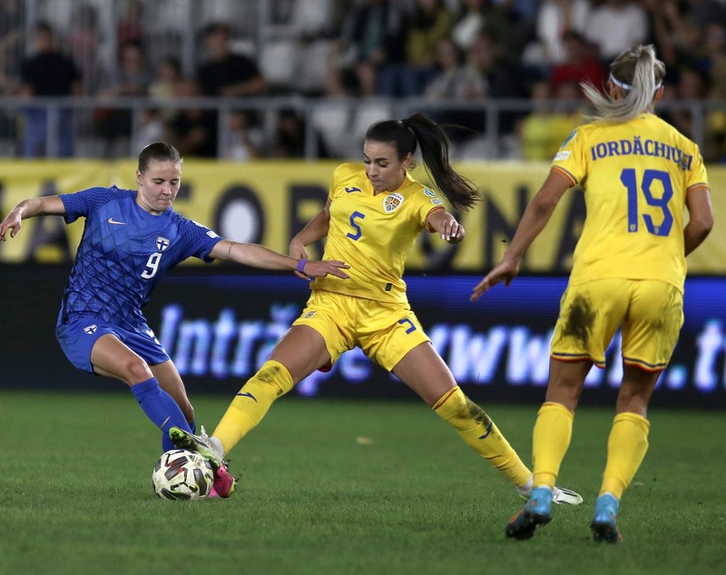 Naționala feminină a României a pierdut la limită în fața Finlandei. Singurul gol, marcat din penalty