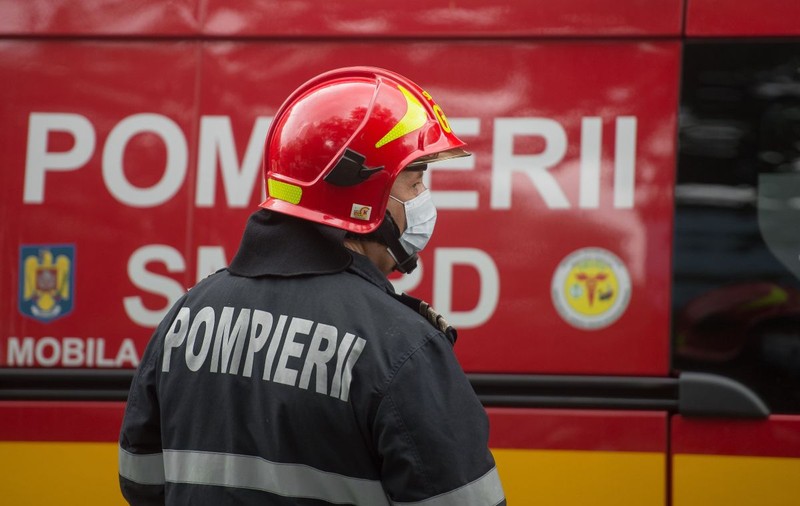 Soția unui pompier din Vâlcea, internat cu Covid, acuzații grave la adresa spitalului: „A murit într-un salon neîncălzit, cerând o pătură”