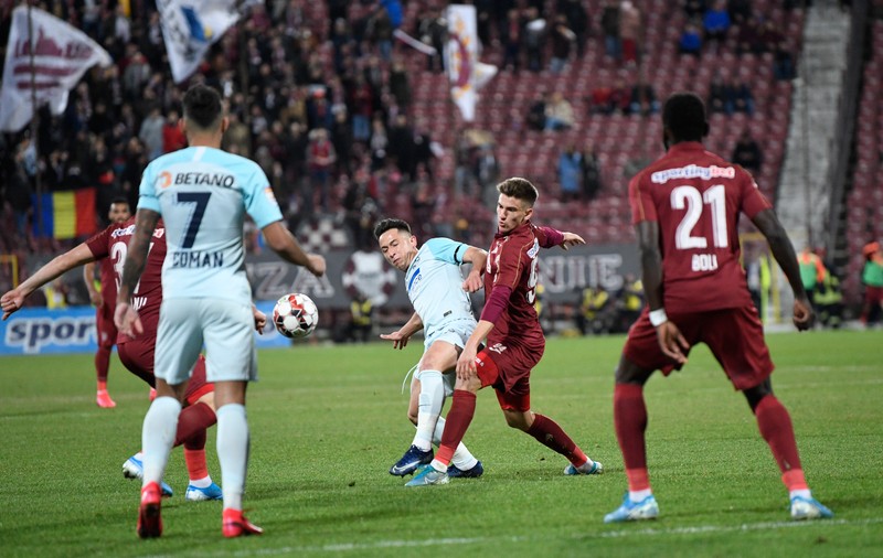 Liga I la fotbal se reia pe 12 iunie. Primul meci, U Craiova - FC Botoşani