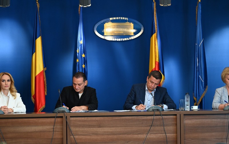 E oficial! Vin banii pentru prelungirea magistralei M4! Primarul sectorului 4, Daniel Băluță, a semnat astăzi contractul de finanțare în valoare de 2,5 miliarde de euro