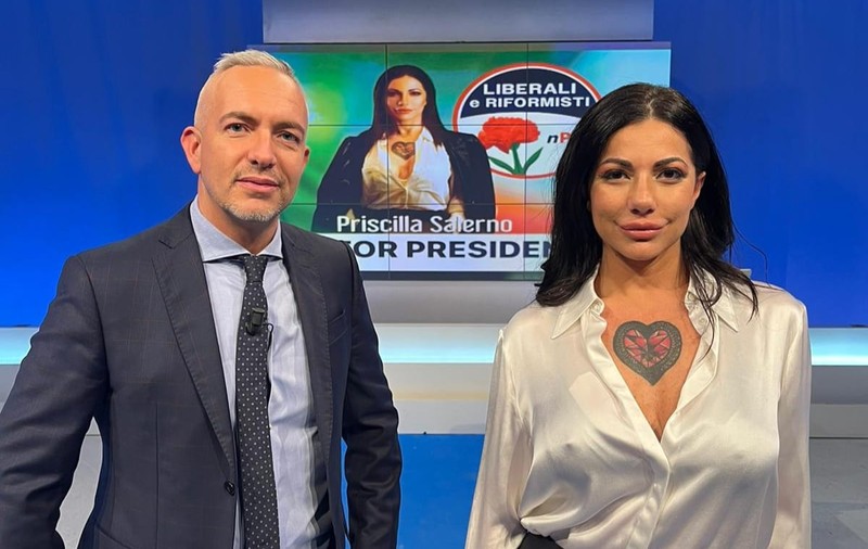 O actriță italiană de filme pentru adulți și-a anunțat candidatura la președinția regiunii Lombardia: „Vreau să fiu precum Cicciolina”