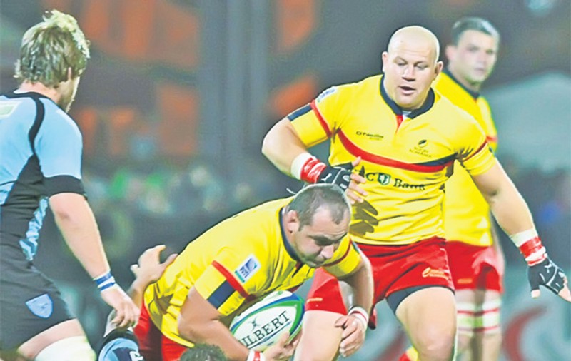 Video |Rugbişti la apă