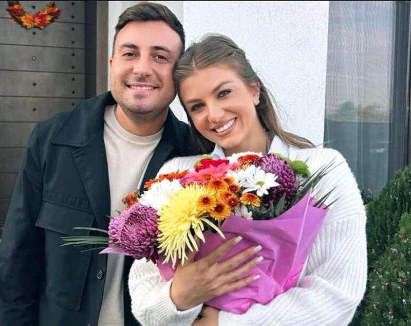 Mesajul pe care Codruța Filip i l-a trimis lui Valentin Sanfira după divorț. Artista suferă enorm: „Este dezamăgirea vieții mele”