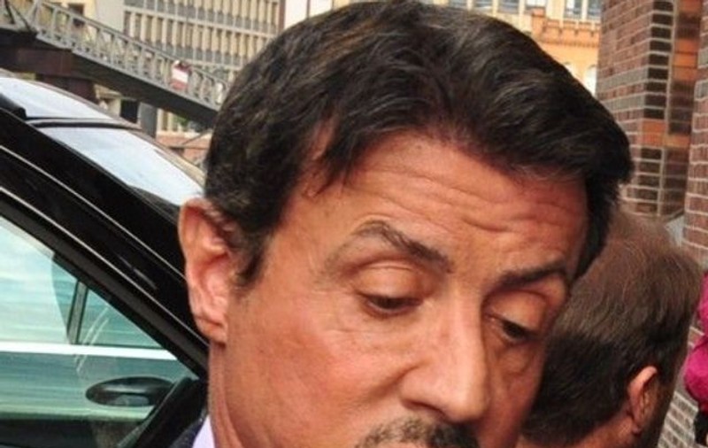 O TRAGEDIE l-a lovit pe SYLVESTER STALLONE: FIUL său a fost găsit MORT în casă