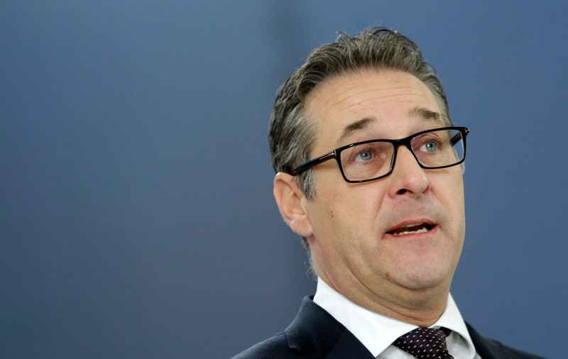 VIDEO | Vicecancelarul austriac a demisionat după apariţia unei înregistrări video compromiţătoare