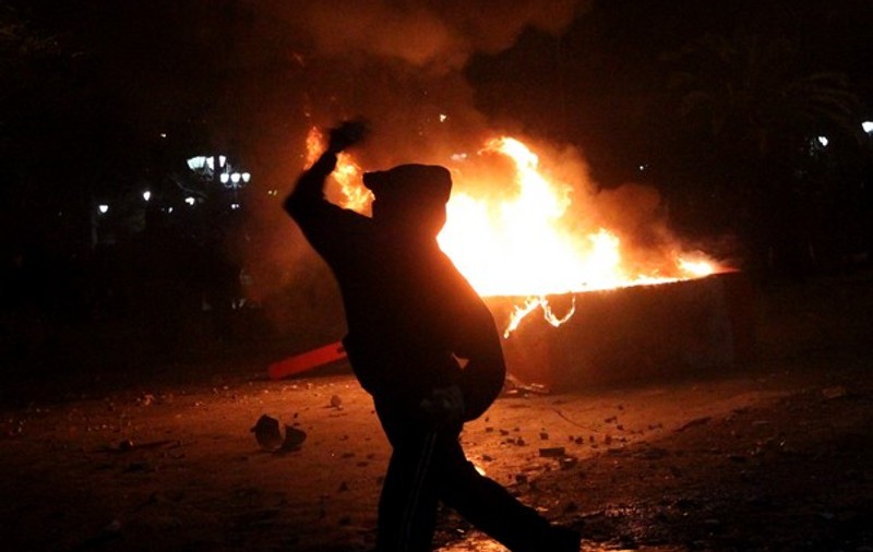 Un bloc din Iaşi a luat foc! Toţi locatarii au fost evacuaţi!