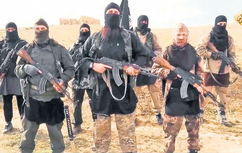 Încă o atrocitate comisă de ISIS: 25 de prizonieri au fost dizolvaţi în acid