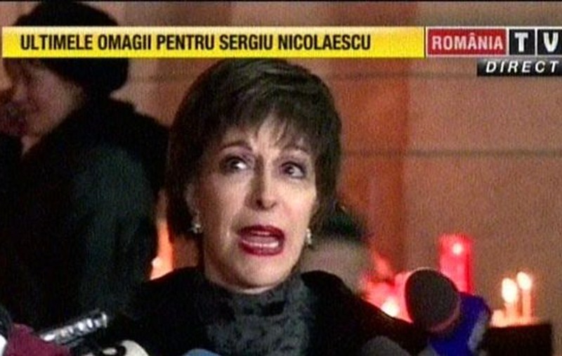 Prințesa Lia, cu lacrimi în ochi la sicriul lui Sergiu Nicolaescu