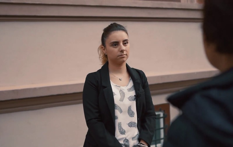 De ce emigrează un asistent medical: „Aici e un film SF. Ne mai șochează că ard spitalele?”