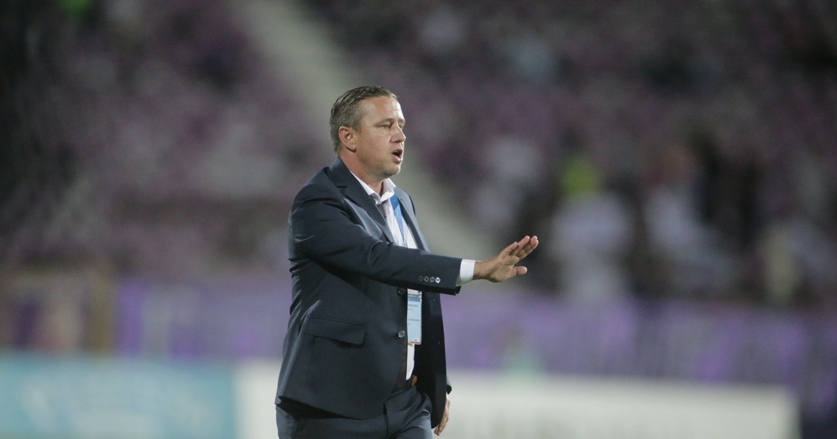Salariu uriaș pentru Reghecampf la arabi