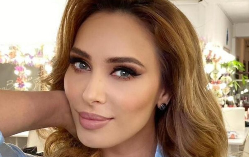 Iulia Vântur s-a întors în România și a acceptat un proiect impresionant! Apariția spectaculoasă a artistei, care i-a lăsat pe toți fără cuvinte