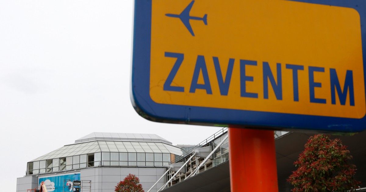 semn rutier cu aeroportul Zaventem