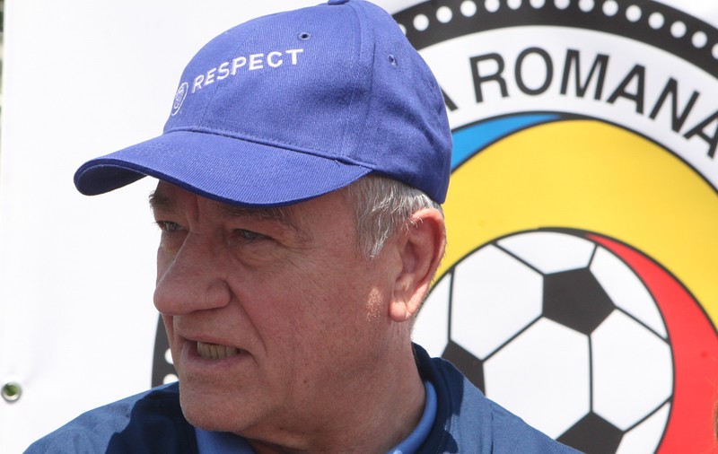 ”Mă doare sufletul că se bucură alţii de munca mea”, Mircea Sandu, fostul preşedinte al Federaţiei Române de Fotbal