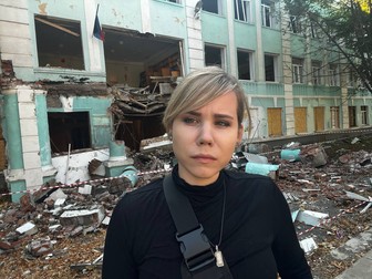 Dughina a vizitat și o școală bombardată din Donețk, oraș din estul Ucrainei | Foto: Contul de Telegram al Dariei Dughina