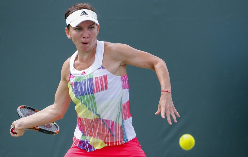 Simona Halep s-a prăbușit fizic și psihic la Miami. ”Pastilele” lui Darren Cahill nu și-au mai făcut efectul! Românca a capotat în ”sferturi”