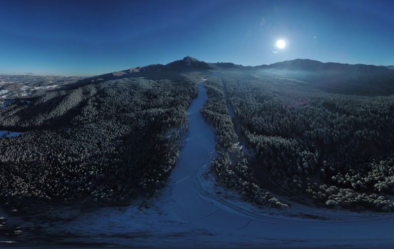 Se deschide cea mai mare pârtie de schi din nordul ţării, după 10 ani de întârzieri