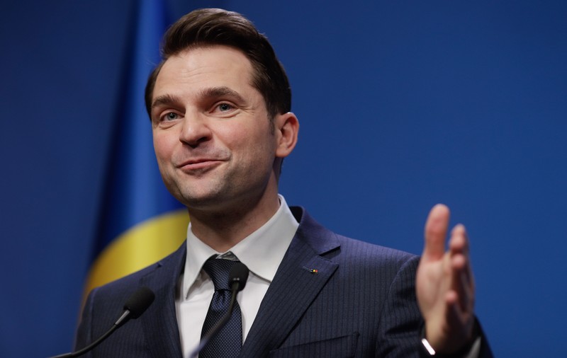 Plafonarea prețurilor la energie s-ar putea prelungi după expirare. Burduja: „Nu excludem deloc acest scenariu”. Ce spune ANRE