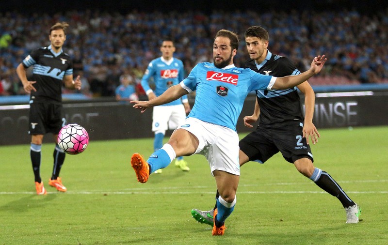 Napoli și Juventus merg cap la cap. ”Bătrâna Doamnă” - 14 la rând! Inter și AC Milan - în criză, Roma - în revenire / VIDEO
